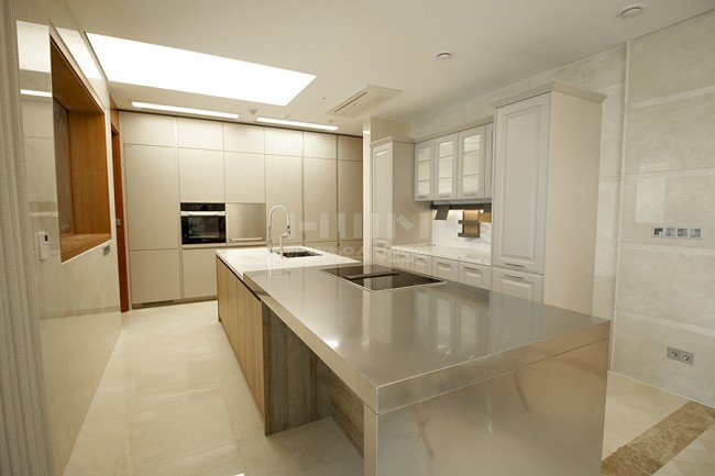 부산 용호동 오륙도SK뷰 펜트하우스 주방 인테리어, 필름 시공