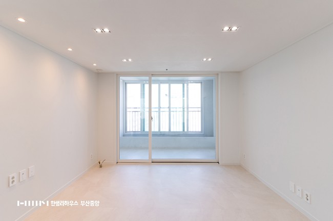 부산 동래구 사직동 사직쌍용예가 1차 24평 신혼부부 아파트 인테리어